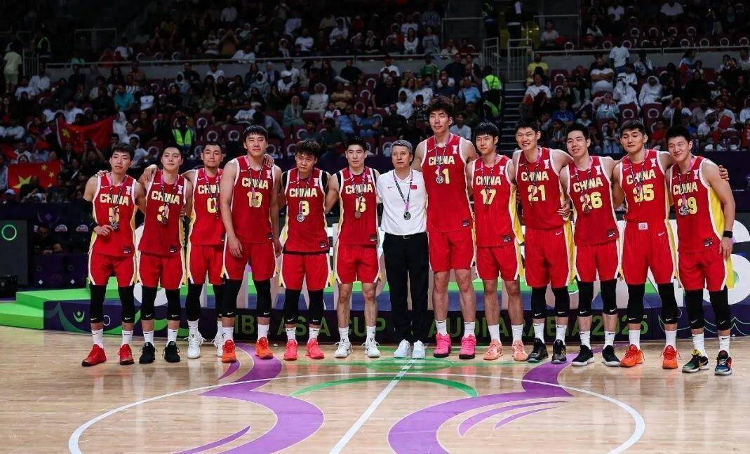 包含赛地聚焦——NBA总决赛赛前热度飙升，辽宁本钢遗憾出局，更衣室稳定，赛程密集仍需轮换的词条欧博平台